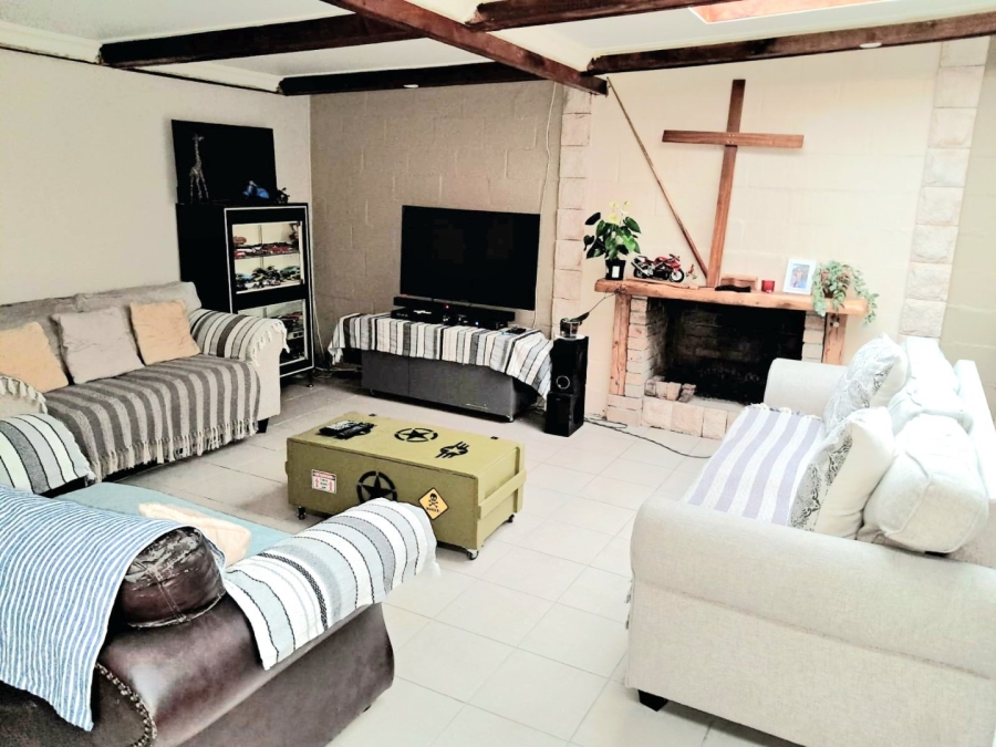 To Let 3 Bedroom Property for Rent in Kamma Park Eastern Cape